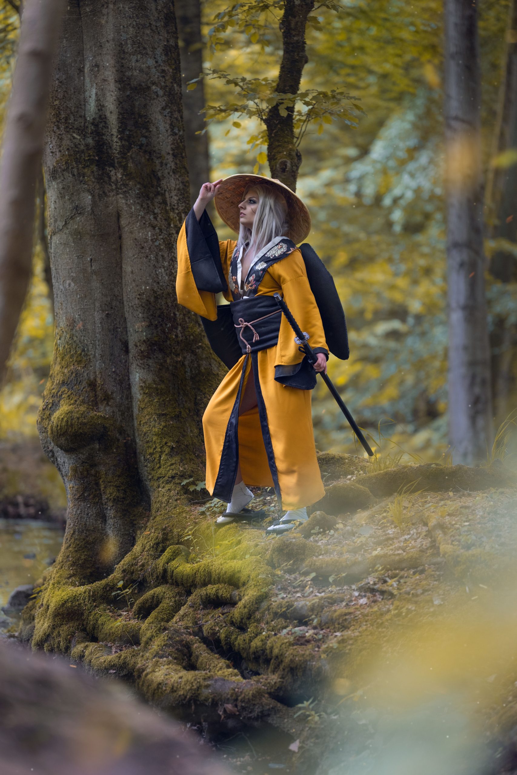 Das Cosplay Ciri aus The Witcher von @aeryal_cosplay